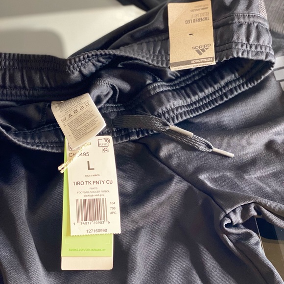 New with tags Adidas pants - Picture 4 of 9